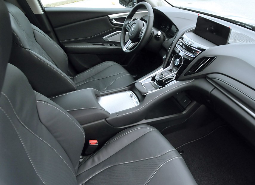 Interior.jpg