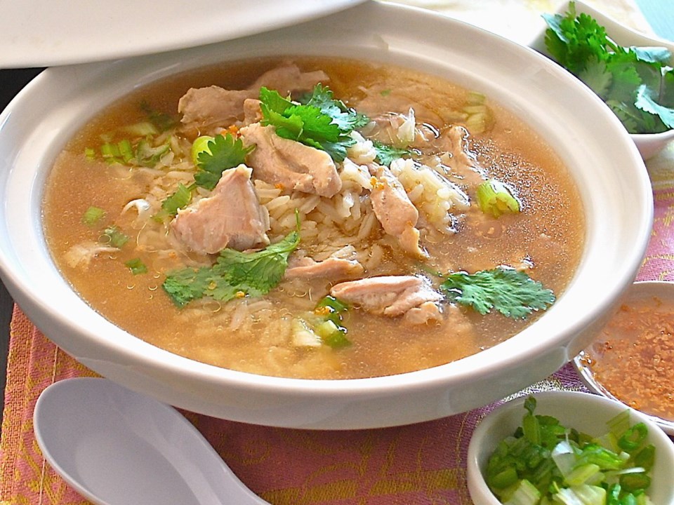 Thai chicken soup with ri00.jpg