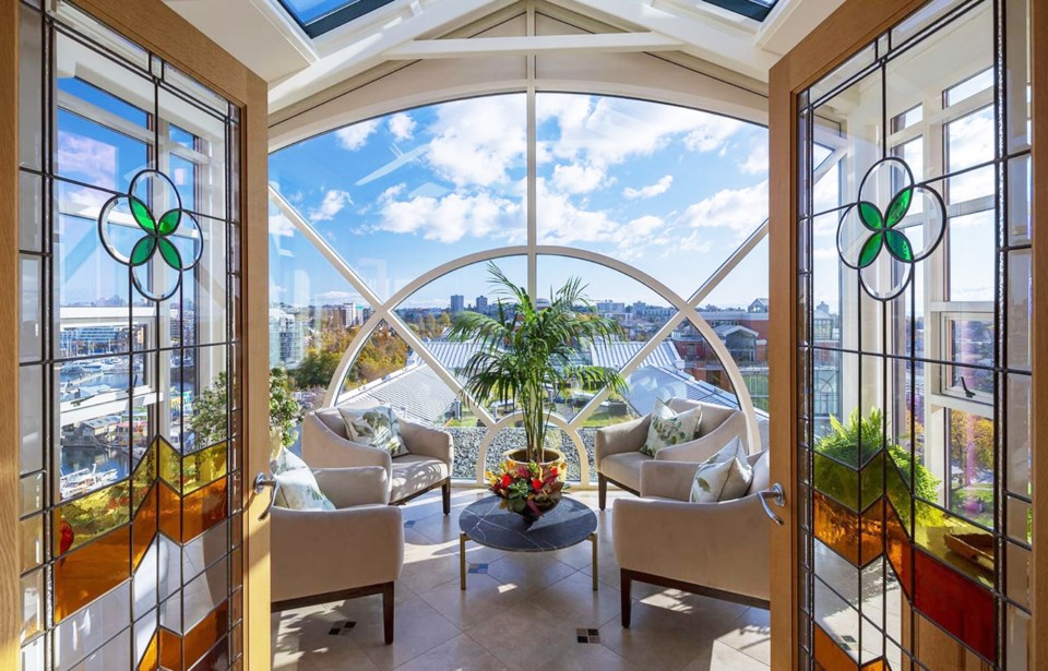 Victoria penthouse sunroom