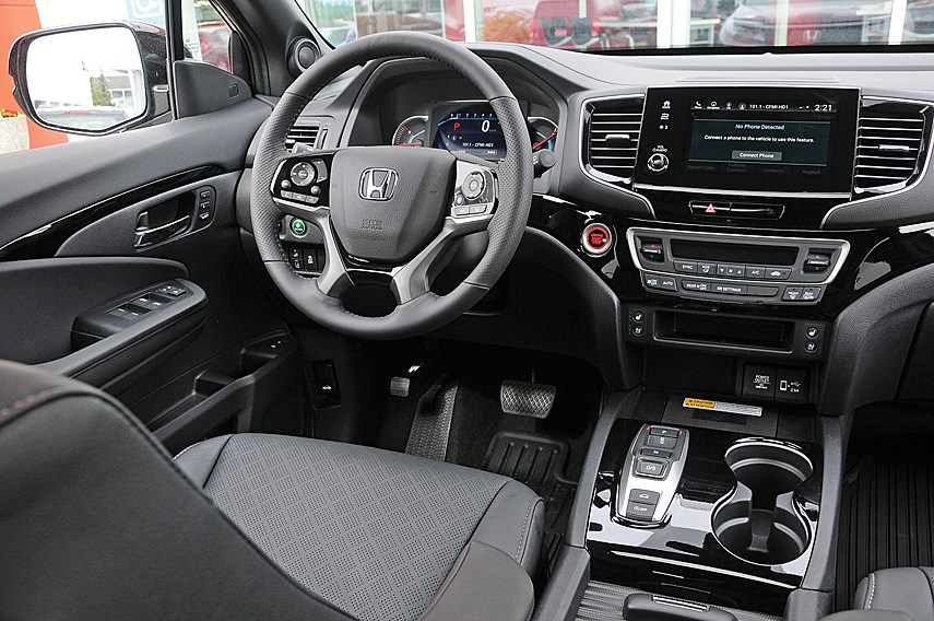 2019 Honda Passport Interior02.JPG