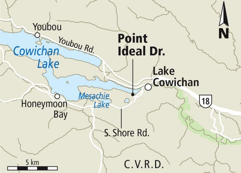 Lake Cowichan map