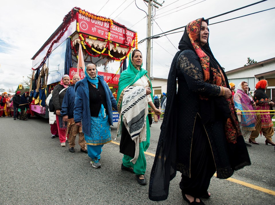 Photos: Nagar Kirtan parade takes to Burnaby streets_3