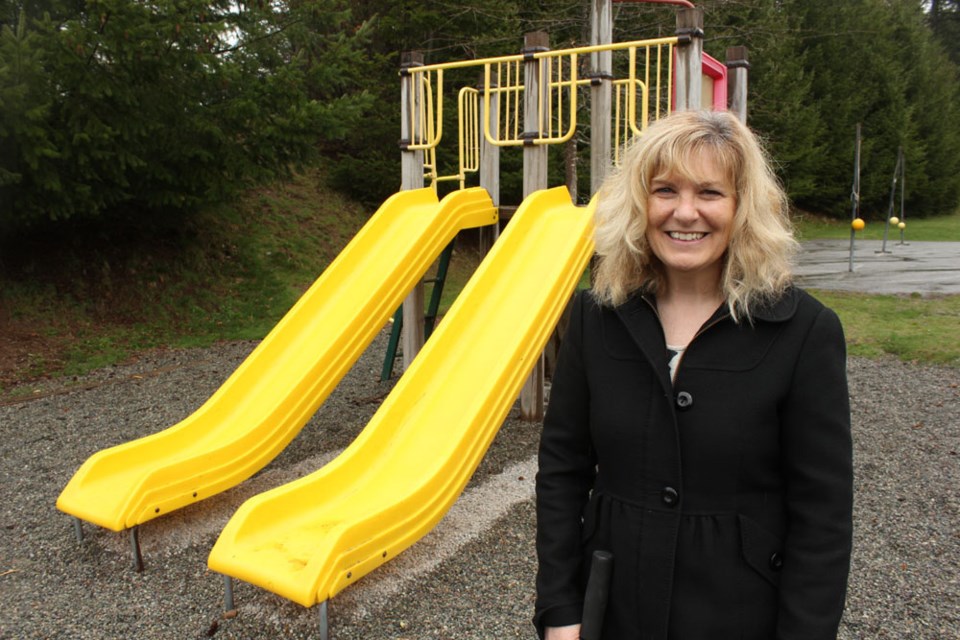 Brackendale Elementary playground