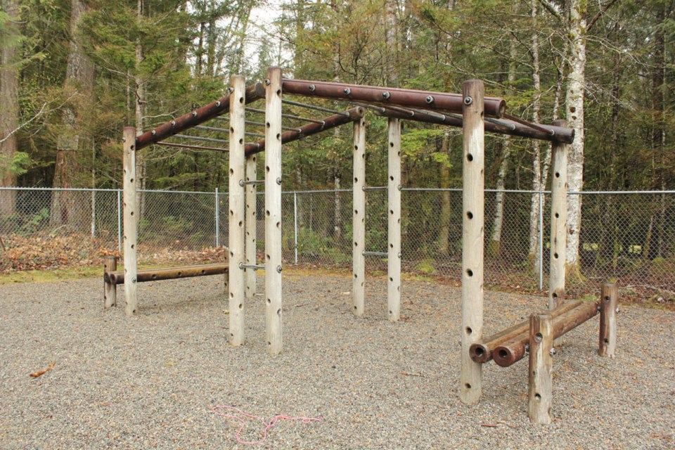 Brackendale playground