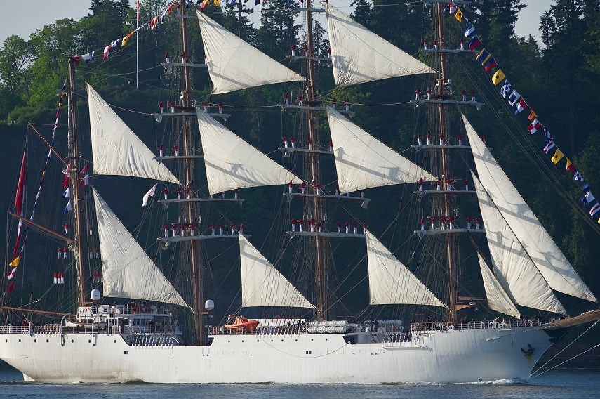 peruvian tall ship