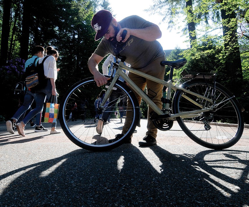 Commuters celebrate as part of Bike to Work week