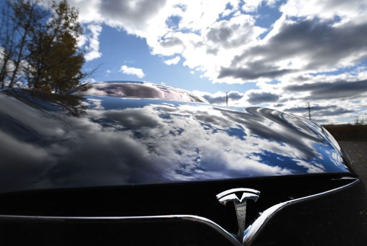 electric-cars--farmers-mark.jpg