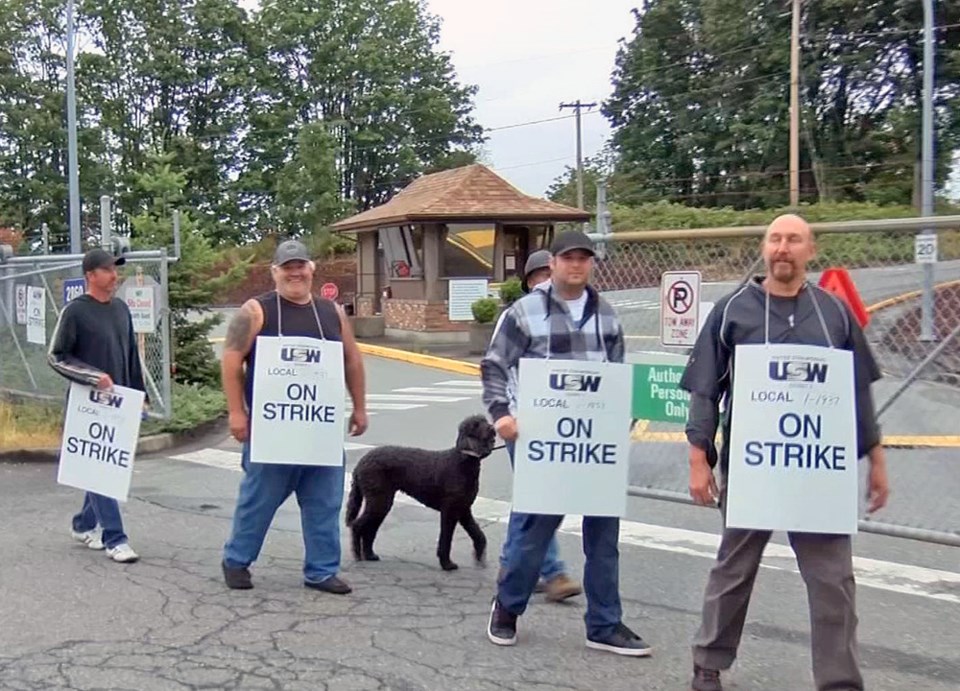 WFT-United Steelworkers