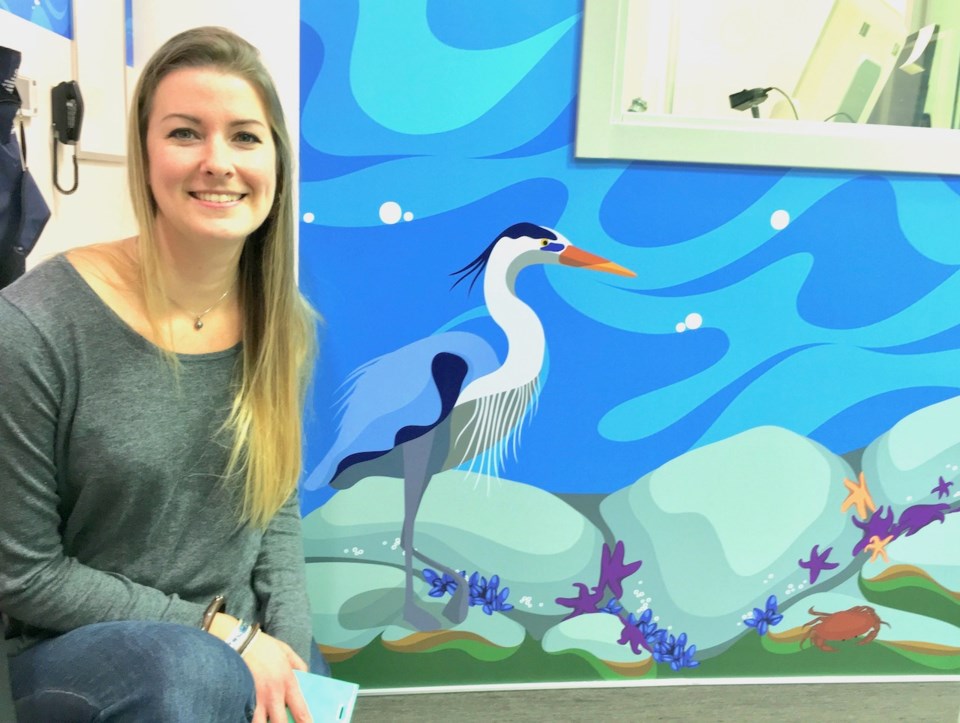 Bowen artist donates mural to BC Children's Hospital's Sunny Hill Health Centre_0