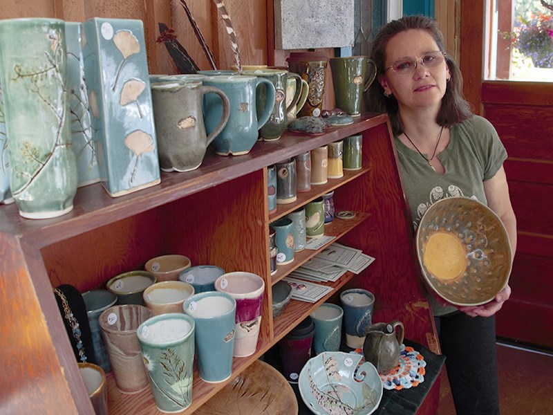 Ceramic artist Kathleen Scott