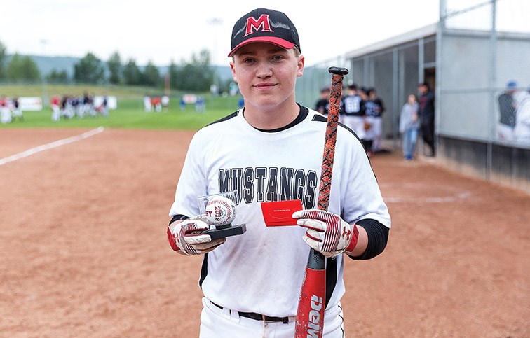 b-c-minor-baseball-double-a-provincial-championships-home-run-derby-11.jpg