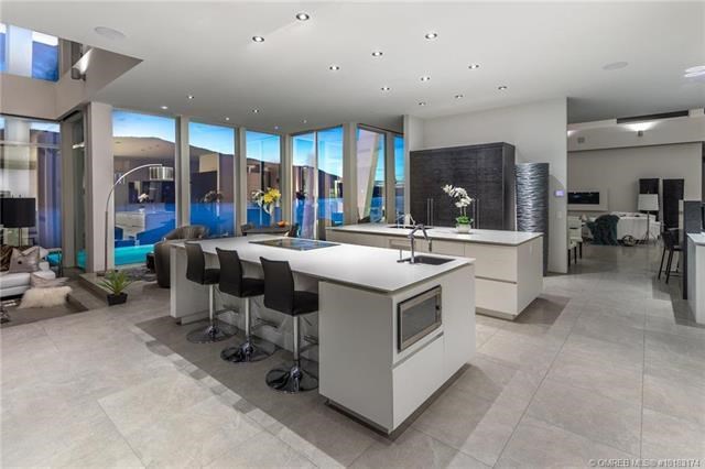 Kelowna lakefront mansion kitchen