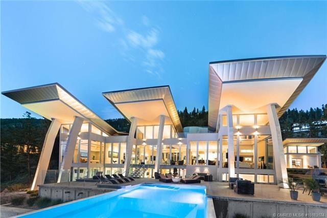 Kelowna lakefront mansion exterior