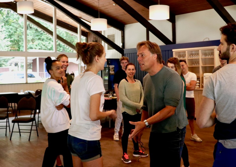 Matthew Harrison works with participants in his Actor's Foundry retreat.