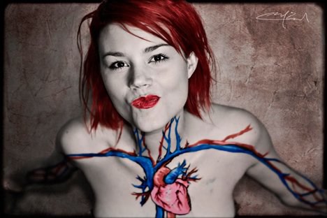 65_RedRoses chronicles the journey of CF warrior Eva Markvoort.