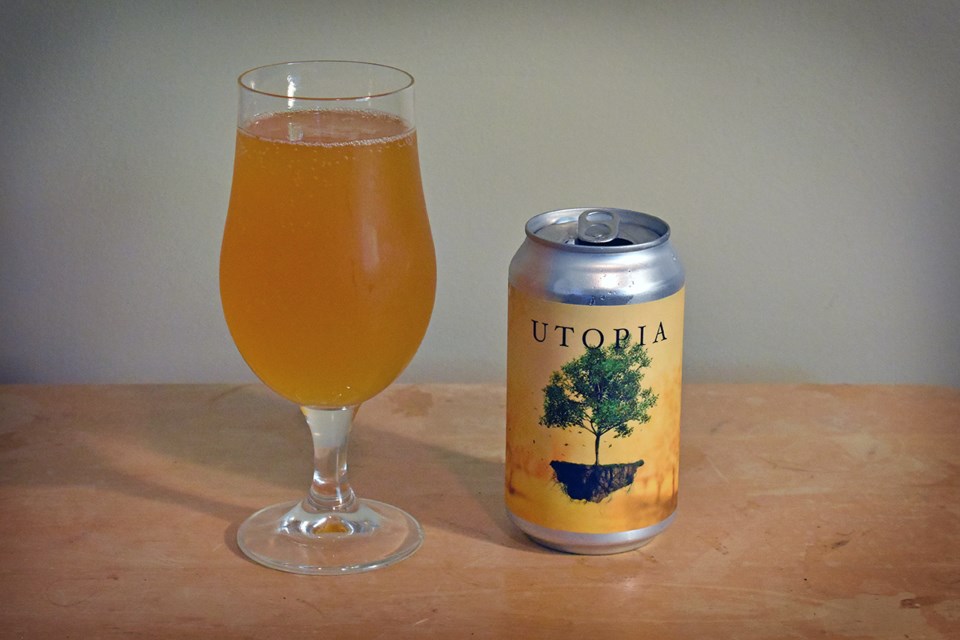 Utopia Dry Hopped Peach Sour boasts flavours of peach and apricot, as well as notes of melon and man