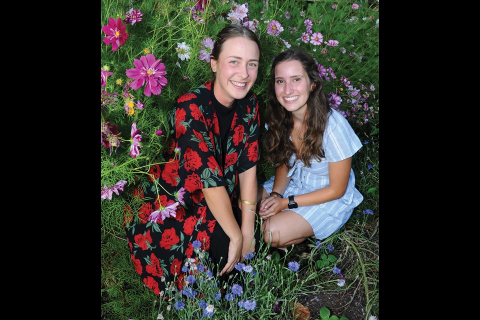 Summer students Haley Kuzek, from Capilano University, and Nicole Greig, from UBC.