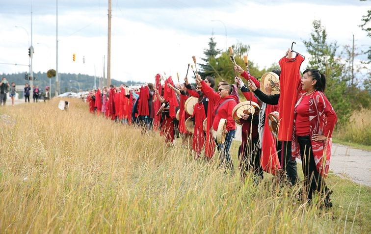 Red-Dress-Campaign.06_95201.jpg