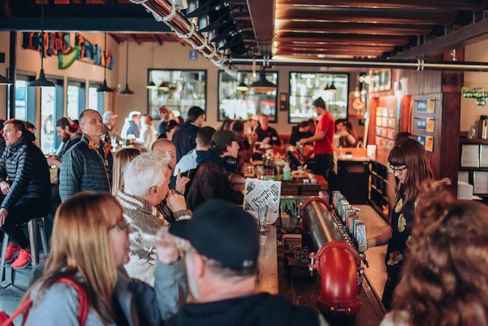 tasting room