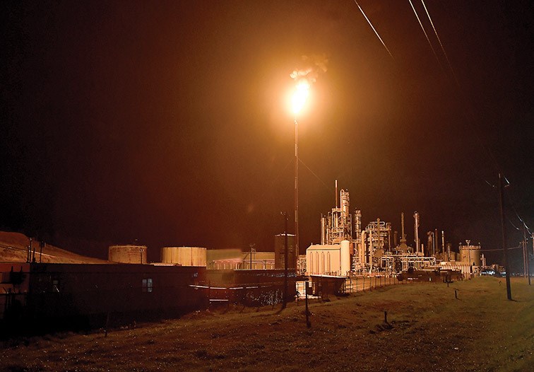 Husky-flare.13_9122019.jpg