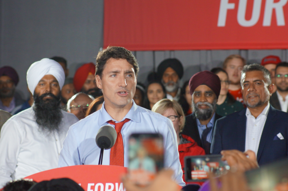 Sukh Dhaliwal, Justin Trudeau