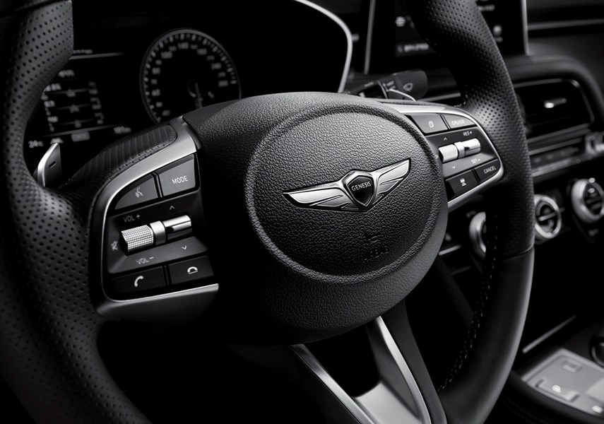 Steering wheel - web.jpg