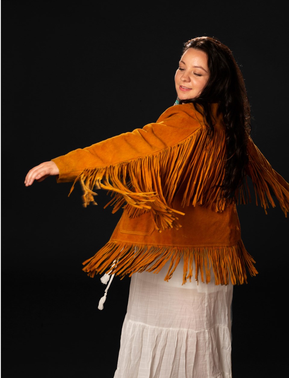 Metis dance,