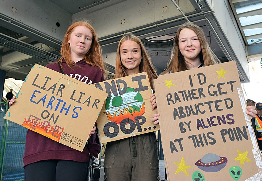 North Shore students join Global Climate Strike_4