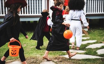 halloween-safety.web_102920.jpg