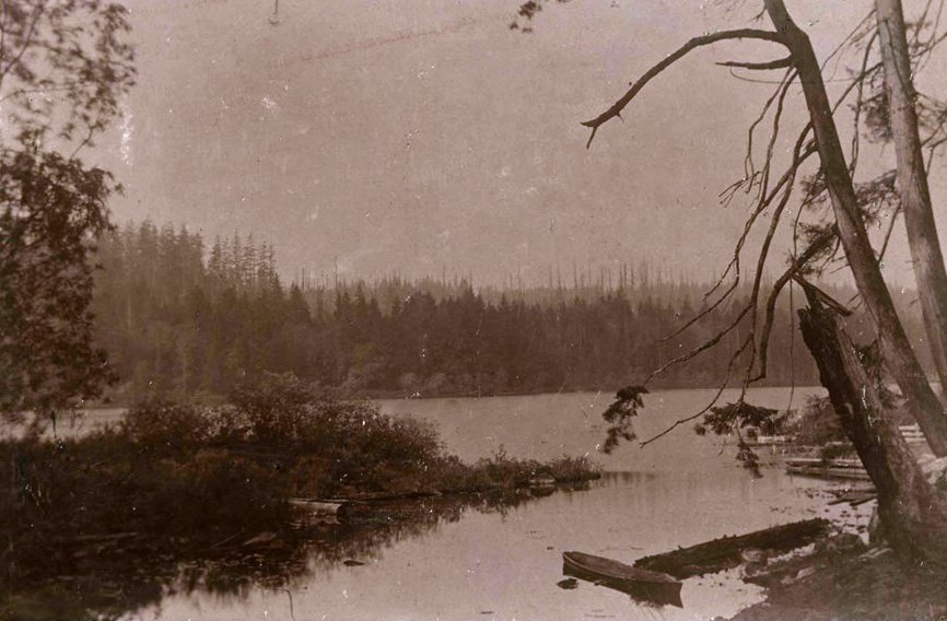 A 1900 photo of Deer Lake included in the Burnaby Village Museum's new Indigenous History in Burnaby Resource Guide shows a shallow dugout Indigenous canoe of the kind once used by Sḵwx̱wú7mesh and hən̓q̓əmin̓əm̓ ancestors to navigate local riverways.