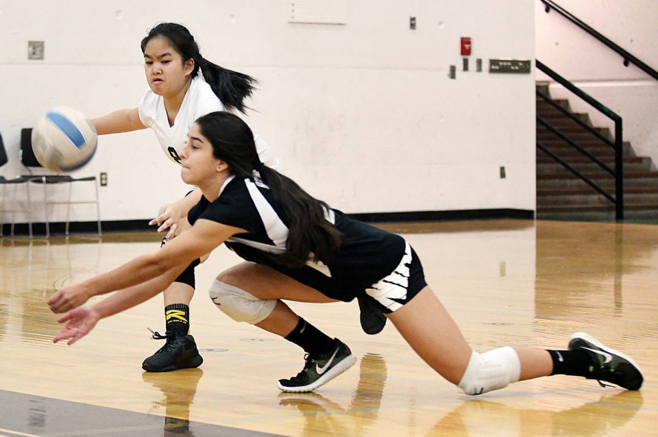 girls volleyball