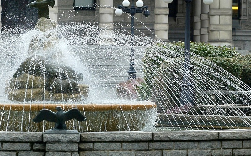 legislature fountain