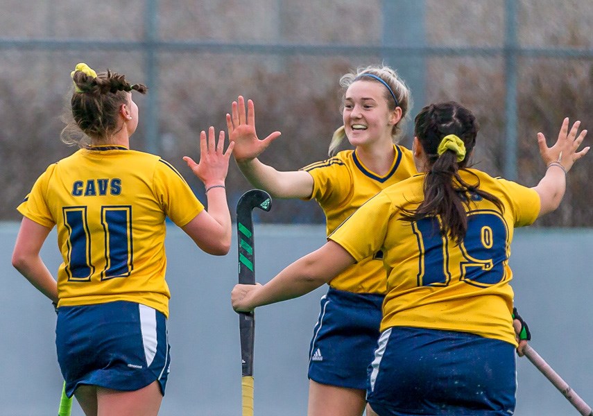 Collingwood Cavaliers claim third straight field hockey title_3