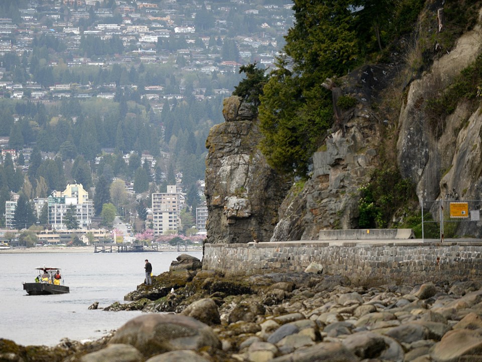 seawall closures