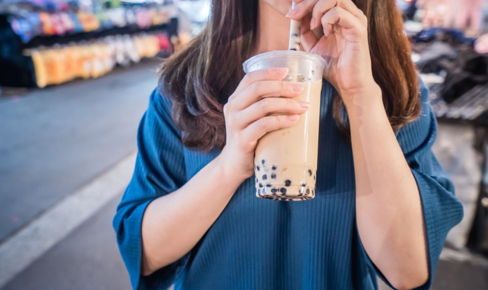 Vancouver’s bubble tea businesses will have an extra year to figure out how to tackle the plastic st