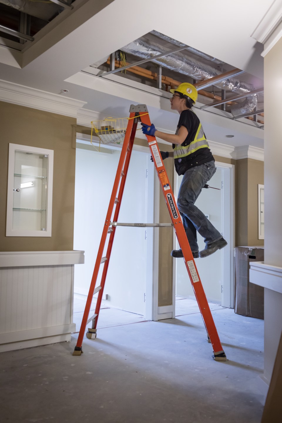 ladder-safety.04_11272019.jpg