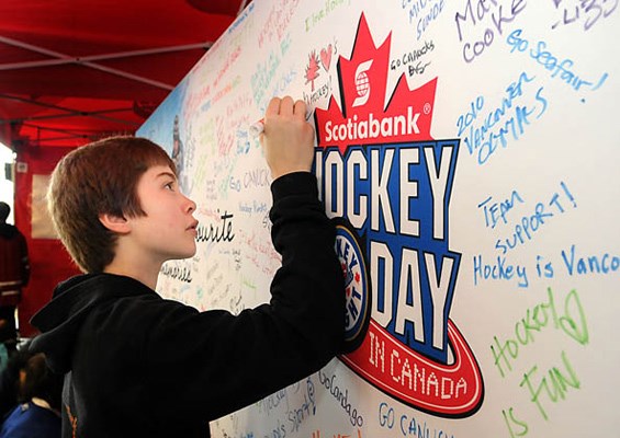 It was Scotiabank Hockey Day in Canada at the Richmond Olympic Oval on Saturday. Ice hockey; street hockey; ball hockey; table hockey; air hockey; all manner of hockey and its history under the 7-acre roof of the Oval. Line-up stretched almost 100m outside before the gates even opened at 10:30AM and was almost twice as long for the treasured autograph of Trevor Linden. Throughout the day past, present and future hockey stars played for fun or advance their standings.