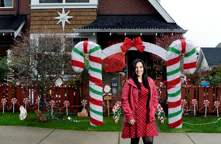 Filomena Sorace transforms her home into a winter wonderland each December so she can share some Christmas cheer. The fun starts in the yard of her Queensborough home.