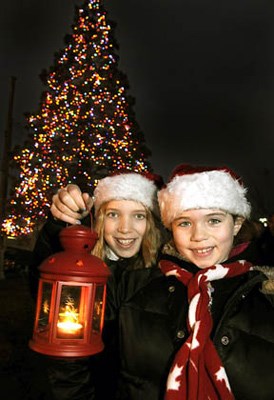 Kick-off to Christmas in Steveston began with hundreds lined up along Steveston Wharf awaiting Santa's arrival by boat. With RCMP escort and an entourage of elves, Santa led a procession of giddy and anxious kids to the Gulf of Georgia Cannery Museum where Santa heard each of their Christmas wishes. The day ended with Mayor Malcolm Brodie and his own entourage of dignitaries switching on the Steveston Christmas tree in front of the museum.