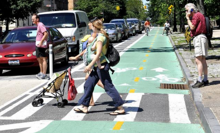 two-way cycling lane