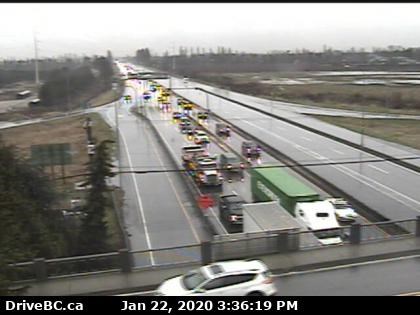 massey tunnel traffic