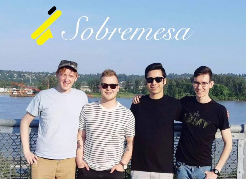 Sobremesa Saxophone