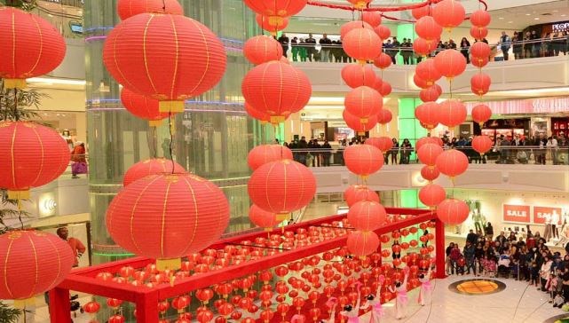 metrotown lanterns