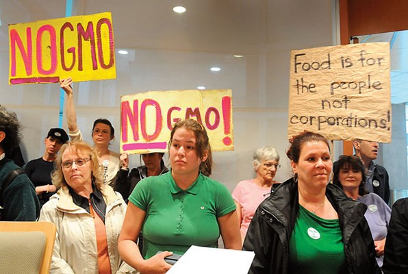 It was standing room only at city hall Monday night for a passionate three-hour meeting to discuss opposition to GE crops in Richmond.