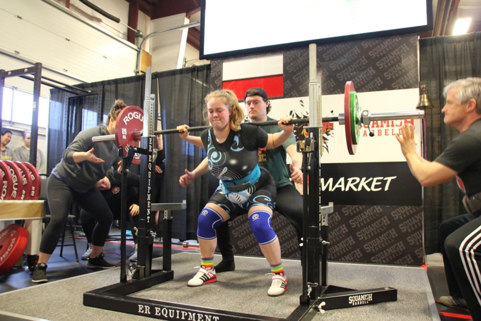 Squamish athletes muscle through powerlifting comp_9