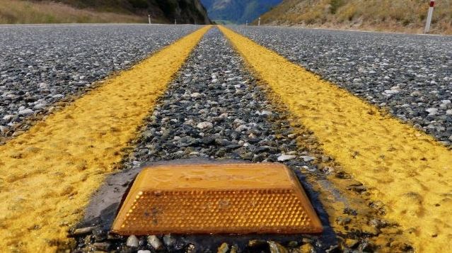 cat's eye road safety reflector