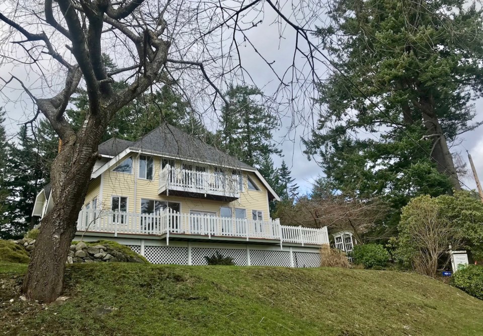 Evergreen Hall on Melmore Rd. is an old USSC building.