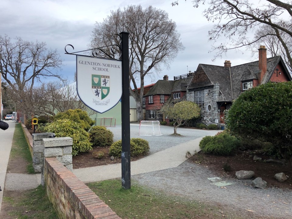 Glenlyon Norfolk School