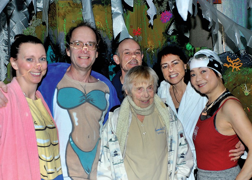 Synchro Sinkers Julie Lahey, Sal Chirico, Mabel Moran, Greg Harris, Michelle Harris and Cindy Yoshida.