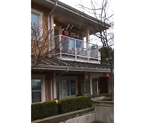 People around Richmond, including at the Maple Residences, are banging pots and pans in support of healthcare workers on the front lines of the COVID-19 pandemic.